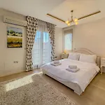 Olbia Вилла